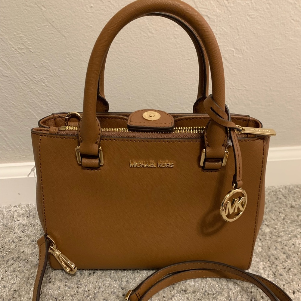 Michael Kors kellen xsmall hang bag